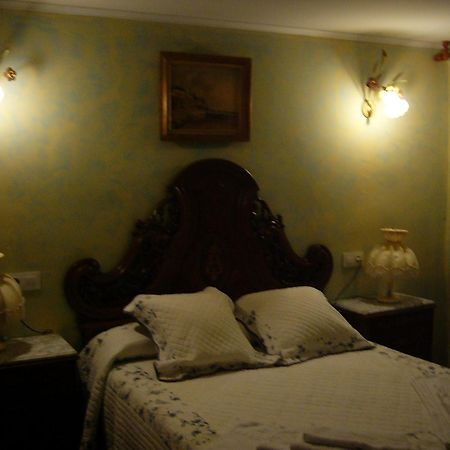 Casa Victoria Hotel Cirueña Kültér fotó